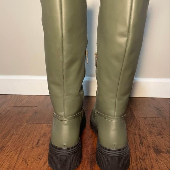 Emmshu by Coolway Riding Combat Boot, Olive (Womens size 7.5) - Picture 4 of 7